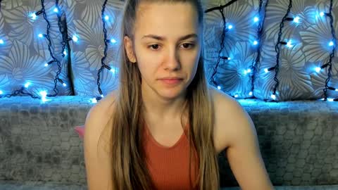 Snapshot of maggiecake chatting on 7, 12, 2024 Maggie online show from 7, 12, 2024