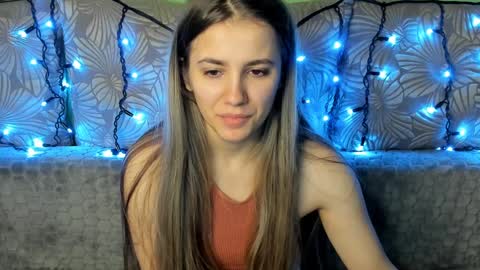 Snapshot of maggiecake chatting on 9, 12, 2024 Maggie online show from 9, 12, 2024