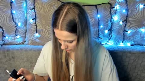 Snapshot of maggiecake chatting on 19, 1, 2025 Maggie online show from 19, 1, 2025