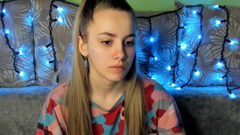 Snapshot of maggiecake chatting on 31, 1, 2025 Maggie online show from 31, 1, 2025