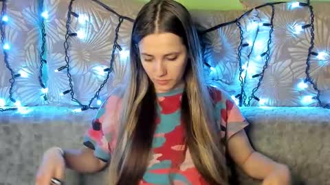 Snapshot of maggiecake chatting on 16, 2, 2025 Maggie online show from 16, 2, 2025