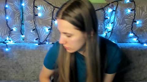 Snapshot of maggiecake chatting on 17, 2, 2025 Maggie online show from 17, 2, 2025