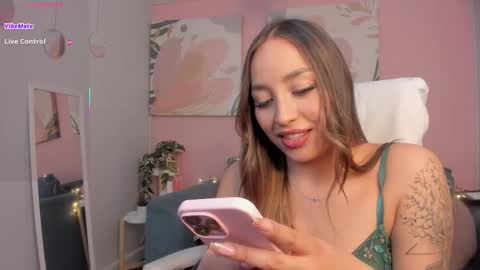   online show from 22, 12, 2025