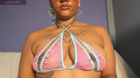 My name is magic axa grahamDont forget to follow me IG online show from 22, 12, 2024