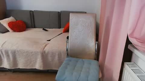 Snapshot of magic_blondie chatting on 22, 2, 2025 Margo online show from 22, 2, 2025