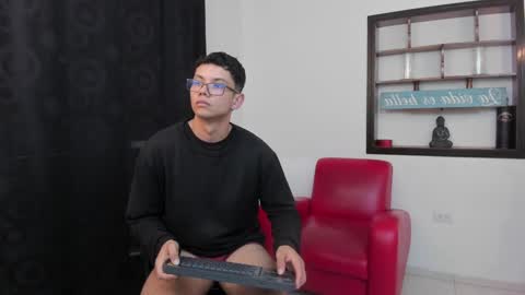 Damian Rivers online show from 2, 12, 2024