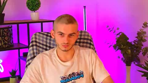 Snapshot of magic_storms chatting on 5, 3, 2026 magic_storms online show from 5, 3, 2026