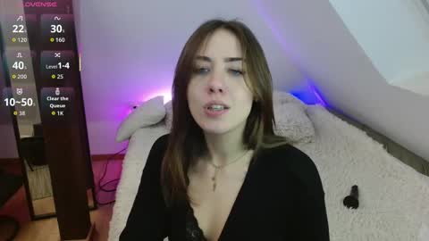 Zooey online show from 4, 2, 2026