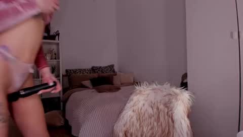 MagicLove online show from 17, 2, 2025