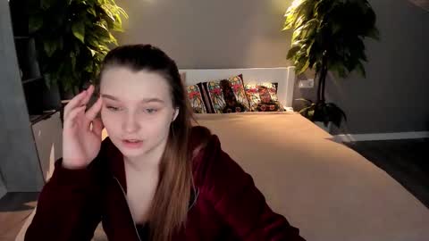 Emily online show from 19, 9, 2025