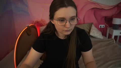 Emily online show from 22, 9, 2025