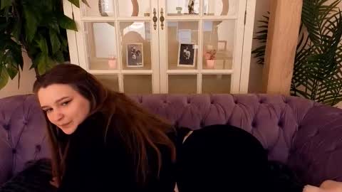 Emily online show from 27, 3, 2026