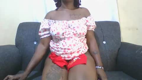 Snapshot of magicpussyy1 chatting on 7, 7, 2026 magicbabe online show from 7, 7, 2026