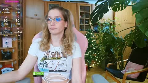 Nicole online show from 19, 12, 2024