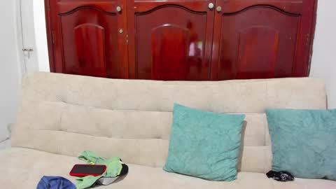 Snapshot of magnificent_star18 chatting on 17, 12, 2024 RONALD online show from 17, 12, 2024