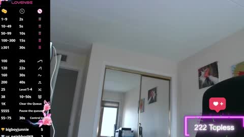 Snapshot of magnitaaa chatting on 4, 3, 2025 magnitaaa online show from 4, 3, 2025