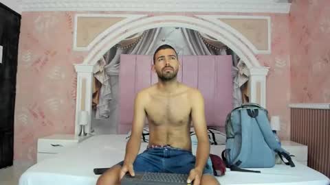 Snapshot of magnus_alejo chatting on 16, 9, 2025 Magnus Alejo online show from 16, 9, 2025
