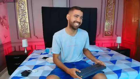 Snapshot of magnus_alejo chatting on 29, 9, 2025 Magnus Alejo online show from 29, 9, 2025