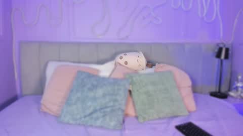 Mai online show from 4, 12, 2025