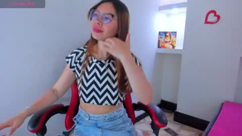 Snapshot of maia_blaze chatting on 4, 7, 2026 Maia online show from 4, 7, 2026