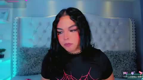 Snapshot of maia_hotts chatting on 29, 6, 2026 CamiiGarcia online show from 29, 6, 2026