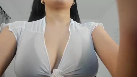 Snapshot of maia_w10 chatting on 28, 12, 2024 Maia online show from 28, 12, 2024