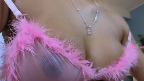 Snapshot of maiaa_ruiz chatting on 4, 12, 2024 Maiaa Ruiz online show from 4, 12, 2024