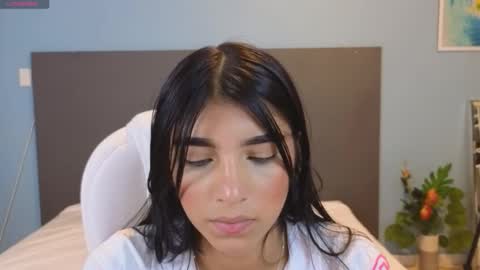 Snapshot of maiaa_ruiz chatting on 20, 12, 2024 Maiaa Ruiz online show from 20, 12, 2024