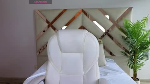 Snapshot of maiaa_ruiz chatting on 28, 1, 2025 Maiaa Ruiz online show from 28, 1, 2025