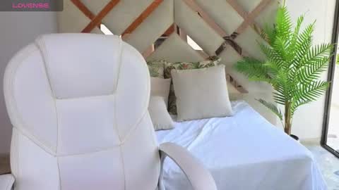 Snapshot of maiaa_ruiz chatting on 8, 3, 2025 Maiaa Ruiz online show from 8, 3, 2025