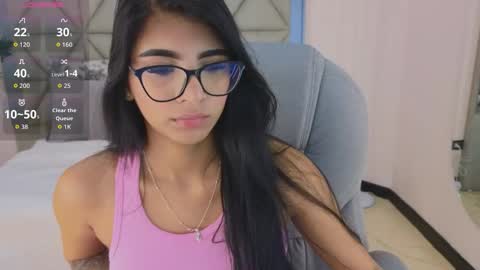 Snapshot of maiaa_ruiz chatting on 25, 11, 2025 Maiaa Ruiz online show from 25, 11, 2025