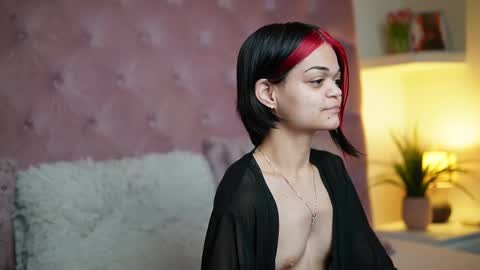  Maia  online show from 14, 12, 2025