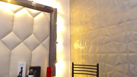 Snapshot of maiapark chatting on 12, 12, 2024 Maia online show from 12, 12, 2024