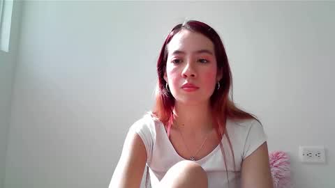 Snapshot of maiarosse_ chatting on 24, 1, 2025 MaiaRosse online show from 24, 1, 2025