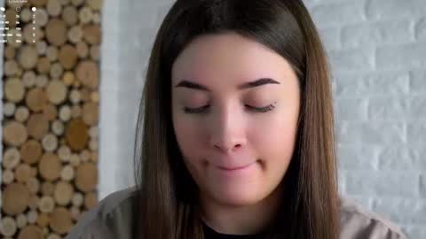 Lucy online show from 10, 2, 2026