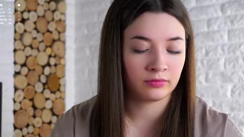 Lucy online show from 14, 3, 2026