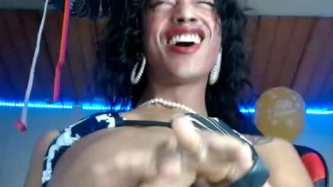 Bella Maidi online show from 23, 4, 2026