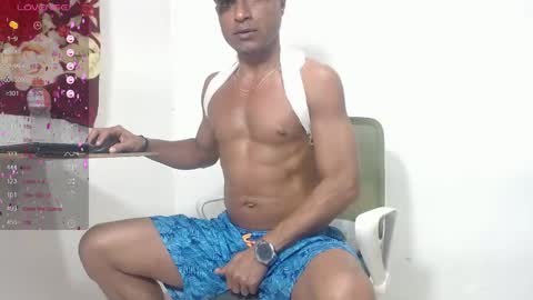 Snapshot of maik_alen chatting on 25, 5, 2026 . Maik Alen . online show from 25, 5, 2026