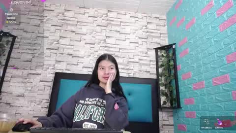 Snapshot of maily_can chatting on 27, 9, 2025 MAILY CAN online show from 27, 9, 2025