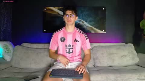 Snapshot of maisonbastian chatting on 30, 5, 2026 Bastian Arslan online show from 30, 5, 2026