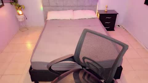 MAITE STONE1 online show from 2, 12, 2025