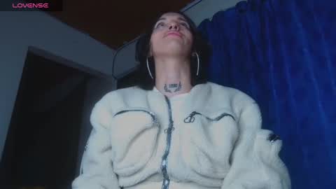 Snapshot of maite_swings chatting on 28, 9, 2025 Maite Swings online show from 28, 9, 2025