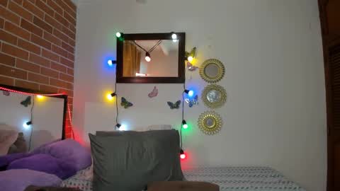 Snapshot of maja_hills chatting on 12, 2, 2025 maja_hills online show from 12, 2, 2025