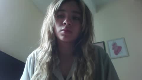 majo_gomezz online show from 18, 12, 2025