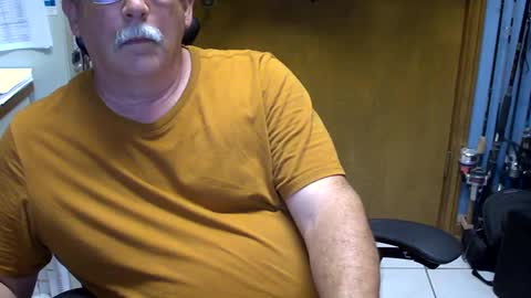 Snapshot of majormike34 chatting on 13, 9, 2025 majormike34 online show from 13, 9, 2025