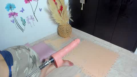 majosworld_21 online show from 14, 9, 2025