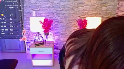 Snapshot of makarena_medina chatting on 19, 4, 2026 Makarena online show from 19, 4, 2026