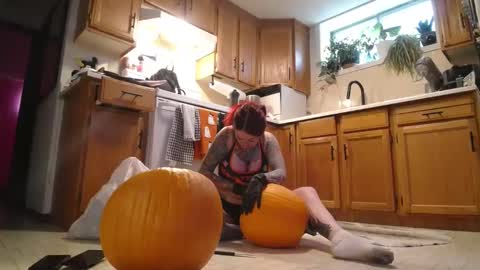 Snapshot of makaylamoonn chatting on 2, 10, 2025 makaylamoonn online show from 2, 10, 2025