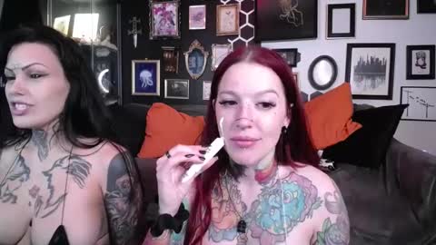 Snapshot of makaylamoonn chatting on 7, 10, 2025 makaylamoonn online show from 7, 10, 2025