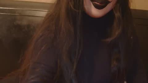 Makayla online show from 15, 10, 2025